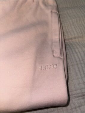 Skims cotton fleece classic jogger  barley link XS
